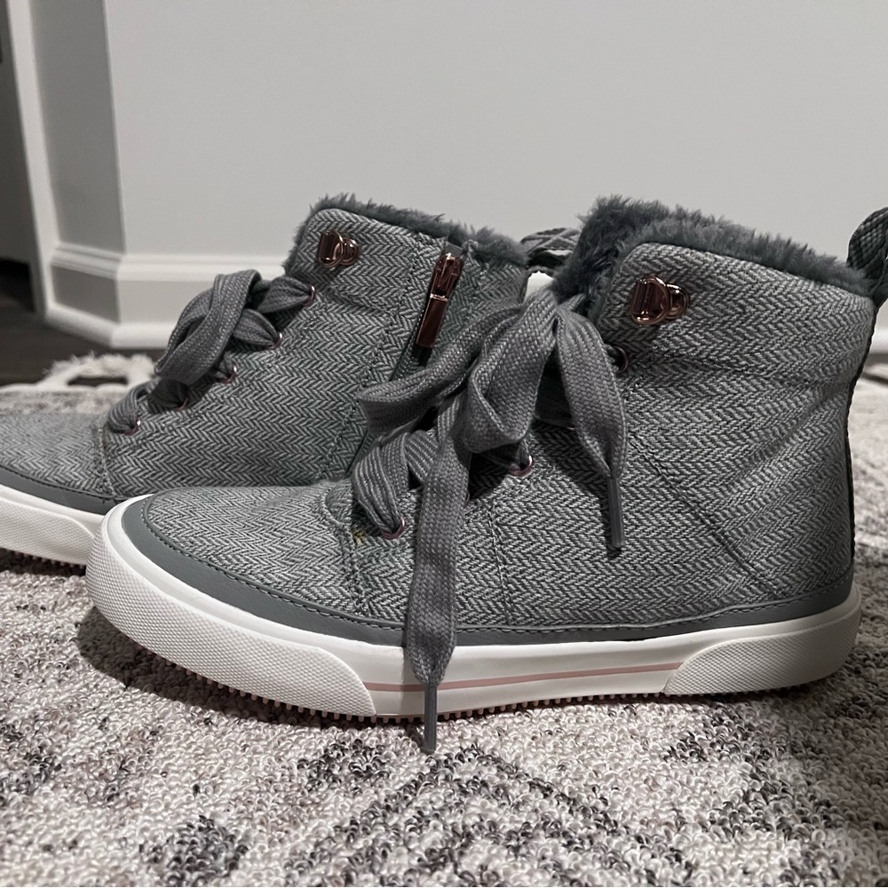 ROXY Ivan High-Top Women's Sneakers